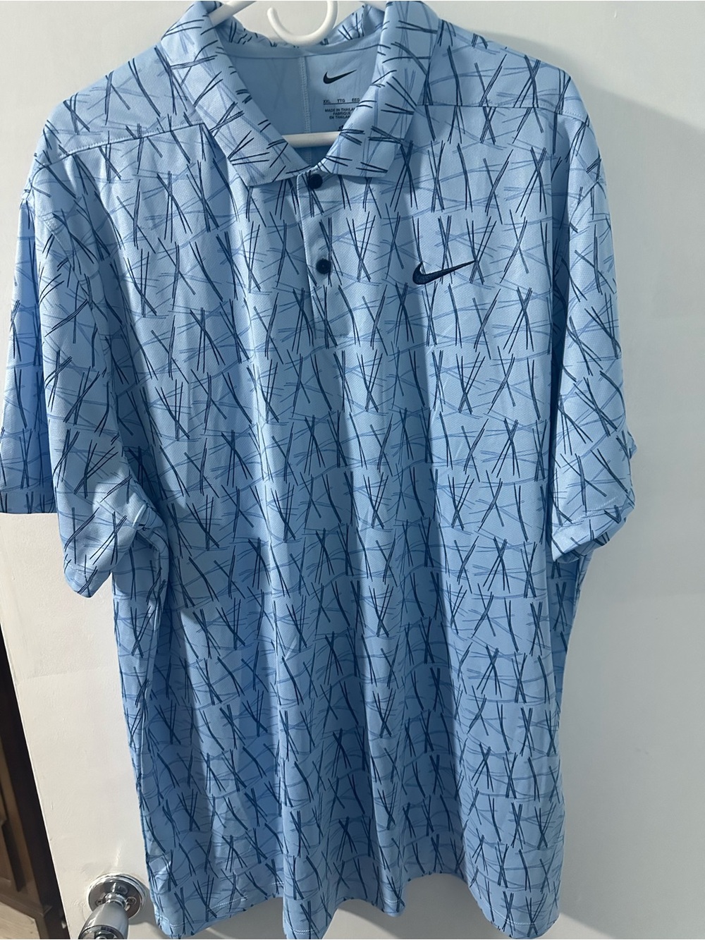 Bundle Consisting of 2 Nike Men’s Golf Dri Fit Polos